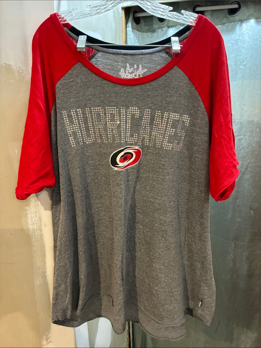Carolina Hurricanes Touch by Alyssa Milano Gray and Red Raglan Short Sleeve Tee